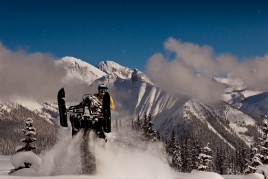 Snowmobiling in Golden BC