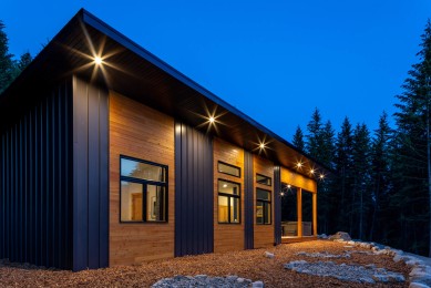 Red Fox Lodge Exterior