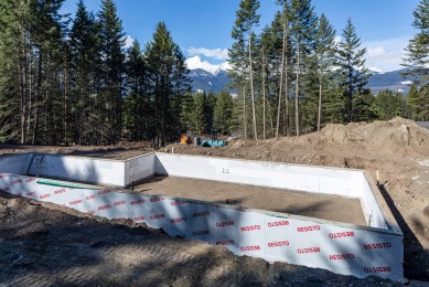 4' foundation walls poured and ground work prep'd for the radon rock aggregate to be placed prior to the final concrete pour